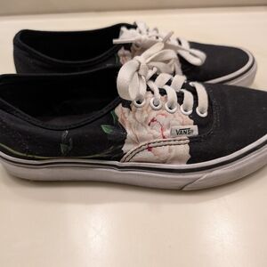 VANS Authentic Winter Floral Black White VN0A38EMUKQ Men's Size 7 Women's 8.5